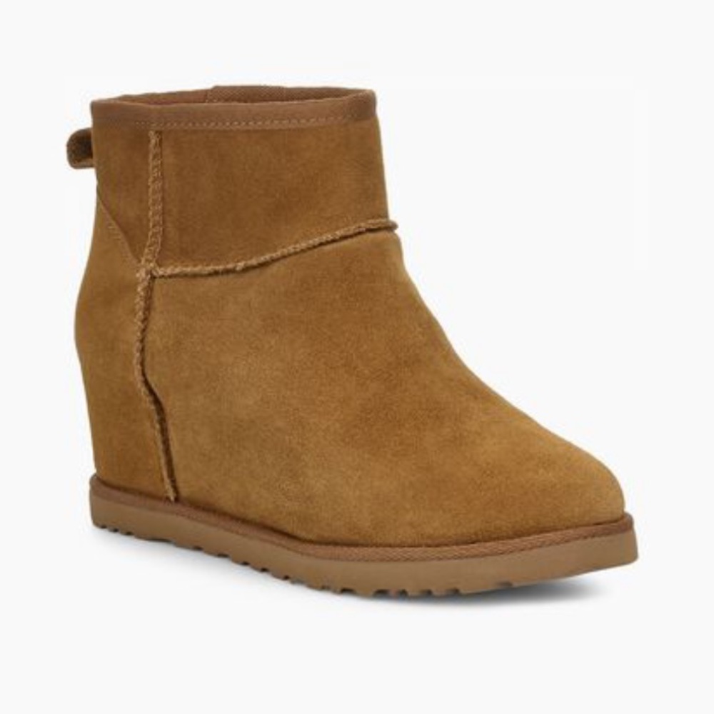 UGG Classic Femme Mini